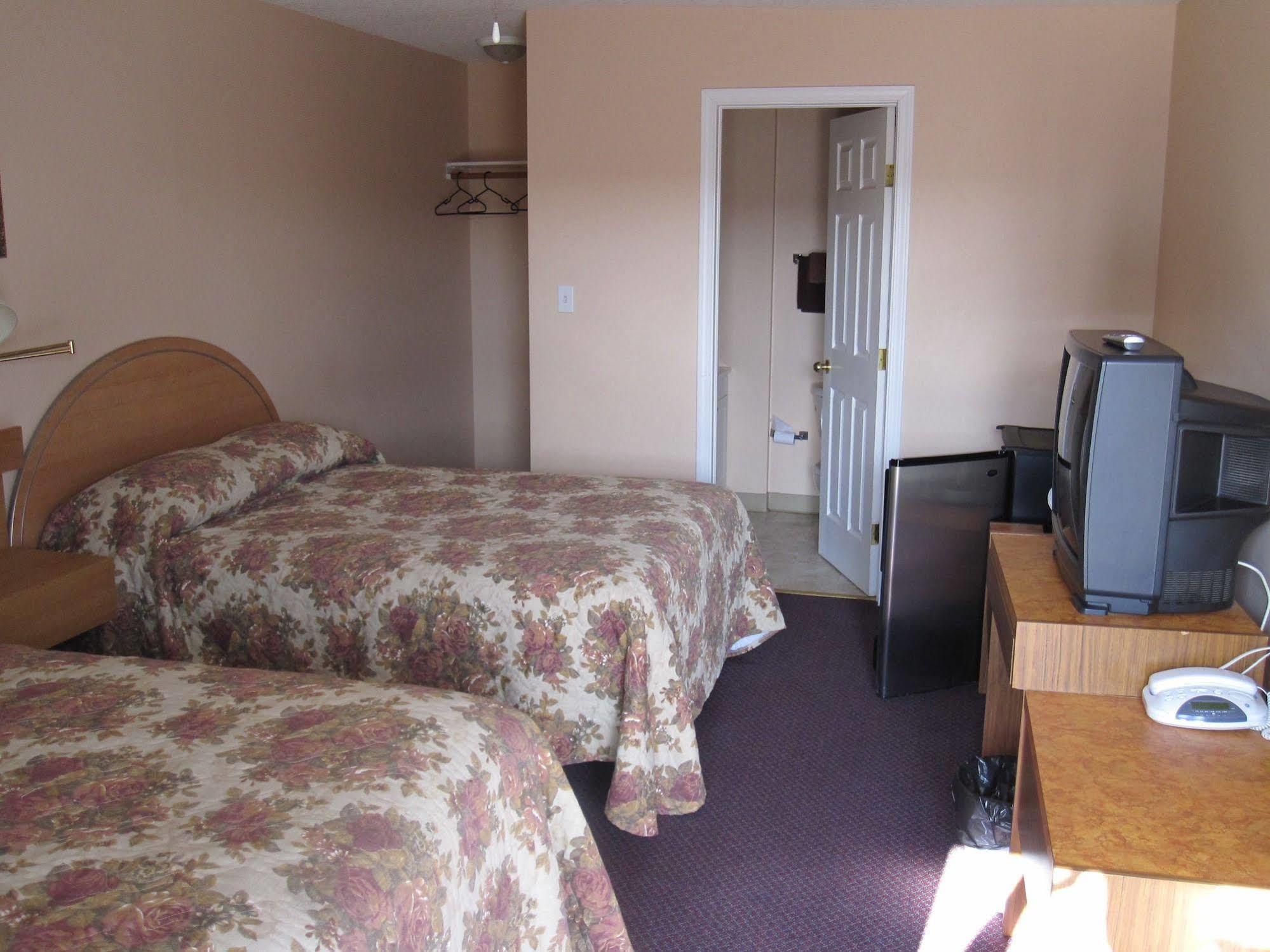 Aries Motel เอดสัน ภายนอก รูปภาพ
